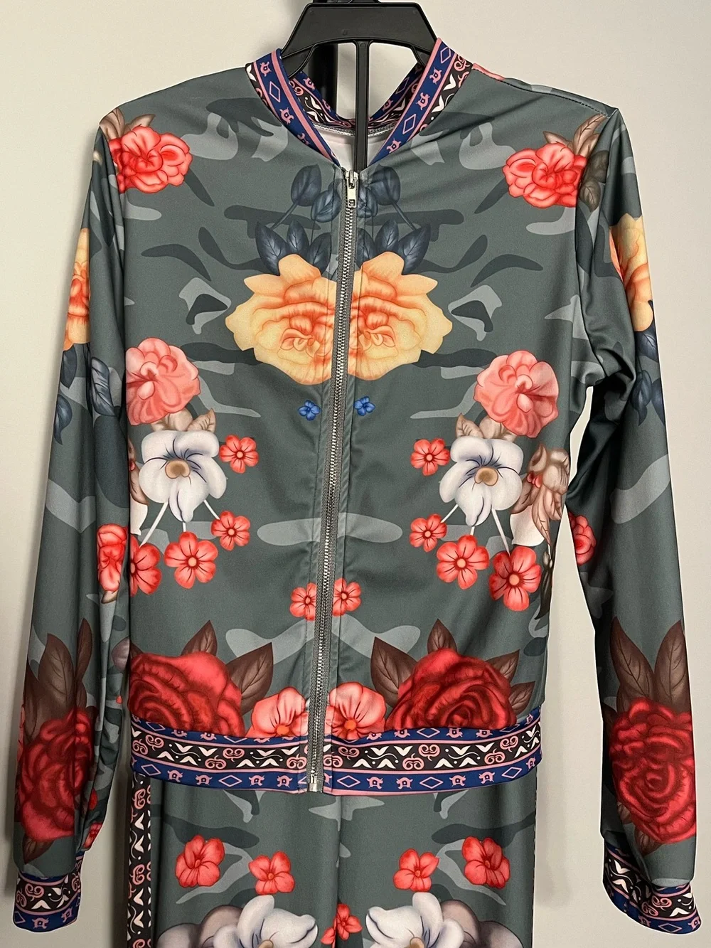 Camo Floral Boho Two-Piece Set Fitted Tracksuit Green Small - Picture 3 of 7